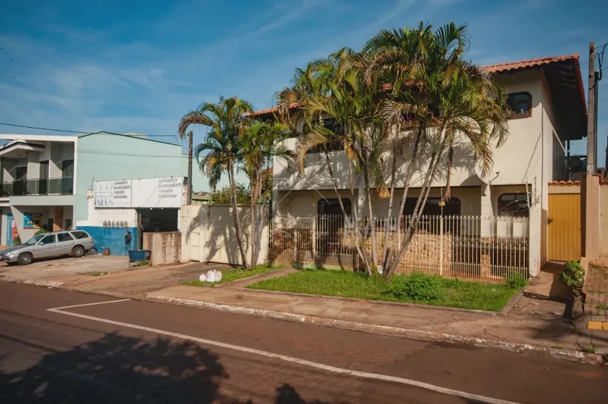 Foto 1 de Casa com 3 Quartos à venda, 555m² em Jardim São Paulo, Foz do Iguaçu