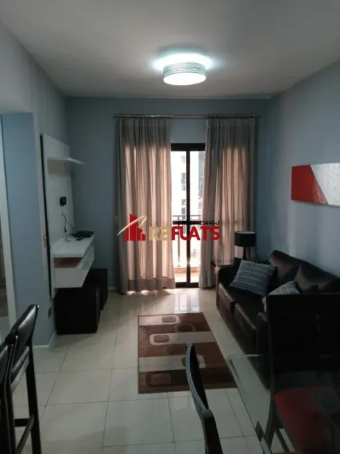 Foto 1 de Flat com 1 Quarto para alugar, 42m² em Vila Nova Conceição, São Paulo