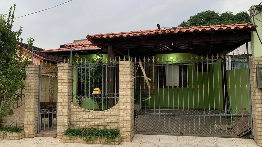 Foto 1 de Casa com 3 Quartos à venda, 200m² em Santa Eugênia, Nova Iguaçu