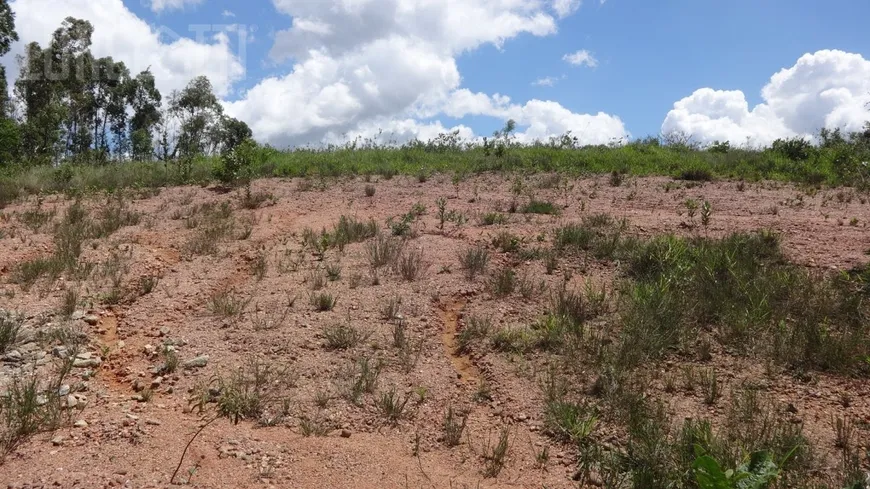 Foto 1 de Lote/Terreno à venda, 1550m² em Colônia do Marçal, São João Del Rei