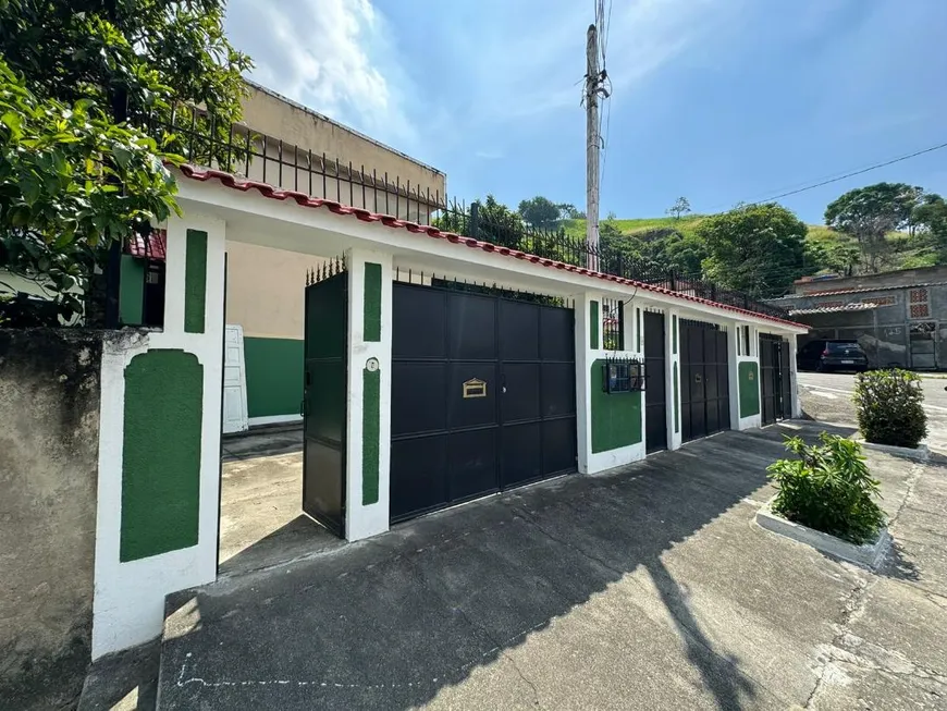 Foto 1 de Sobrado com 1 Quarto para alugar, 60m² em Colubandê, São Gonçalo