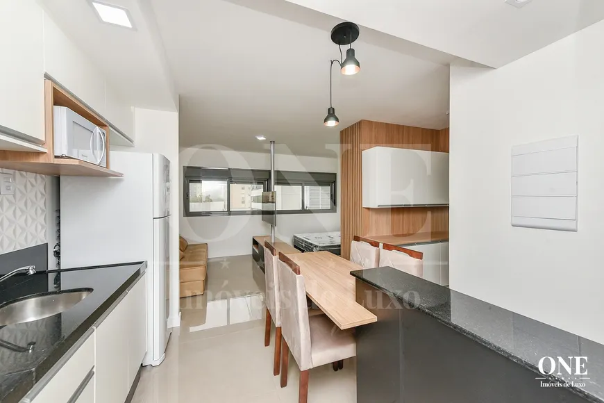 Foto 1 de Apartamento com 1 Quarto à venda, 38m² em Chácara das Pedras, Porto Alegre