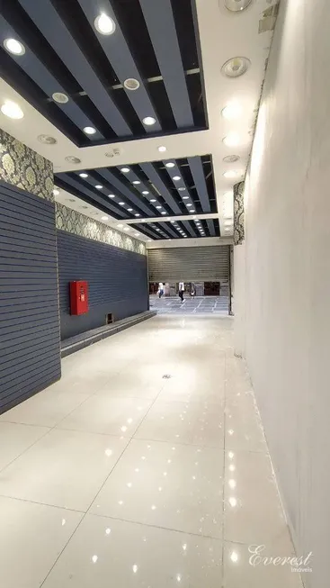 Foto 1 de Ponto Comercial para alugar, 120m² em Sé, São Paulo