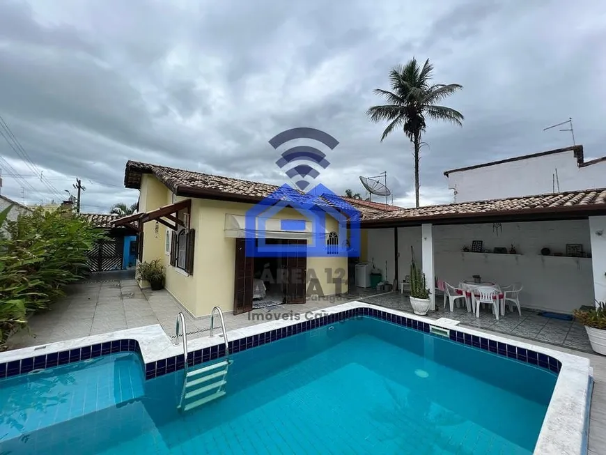 Foto 1 de Casa com 3 Quartos à venda, 200m² em Sumaré, Caraguatatuba