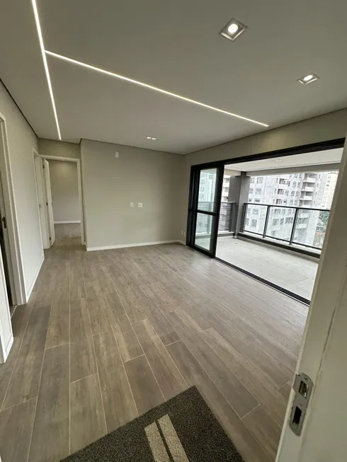 Foto 1 de Apartamento com 2 Quartos à venda, 73m² em Campo Belo, São Paulo