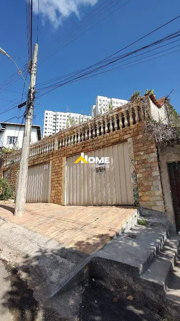 Foto 1 de Casa com 4 Quartos à venda, 404m² em Diamante, Belo Horizonte