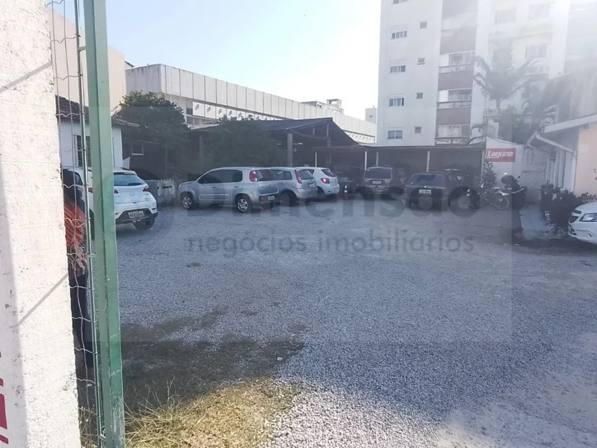 Foto 1 de Lote/Terreno à venda, 220m² em Estreito, Florianópolis