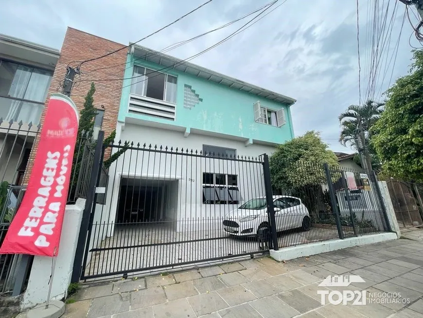 Foto 1 de Casa com 4 Quartos à venda, 424m² em Vila Leao, Porto Alegre