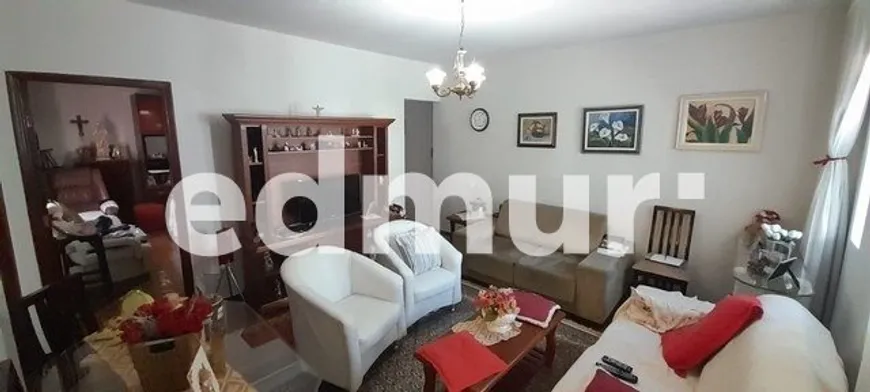 Foto 1 de Casa com 3 Quartos à venda, 240m² em Vila Assuncao, Santo André