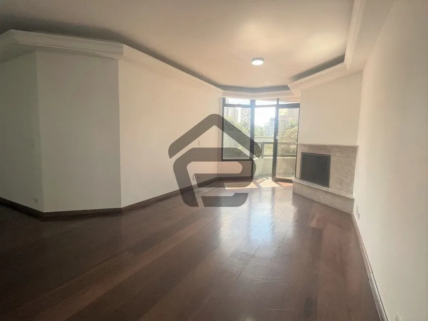 Foto 1 de Apartamento com 3 Quartos à venda, 136m² em Brooklin, São Paulo