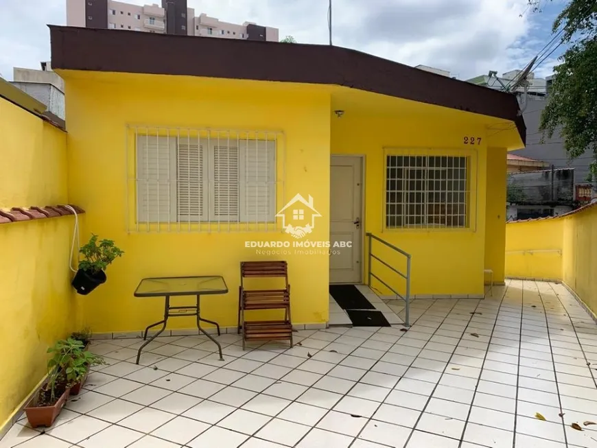 Foto 1 de Casa com 2 Quartos à venda, 10m² em Vila Curuçá, Santo André