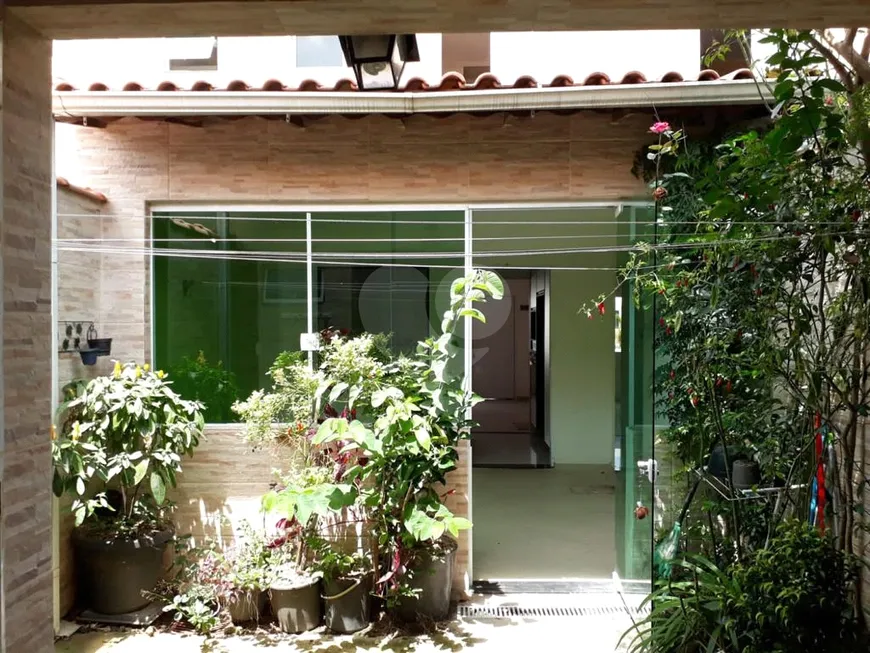 Foto 1 de Casa de Condomínio com 3 Quartos à venda, 97m² em Jardim Ísis, Cotia