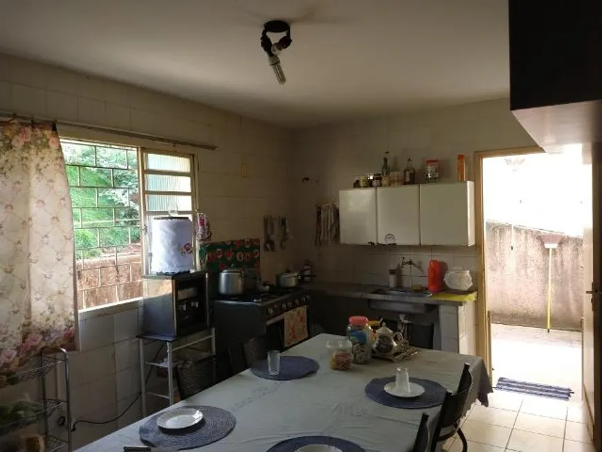 Foto 1 de Casa com 3 Quartos à venda, 277m² em Jardim Centro, Patos de Minas