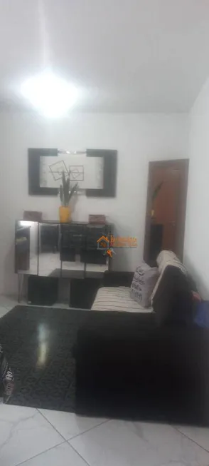 Foto 1 de Apartamento com 2 Quartos à venda, 43m² em Água Chata, Guarulhos