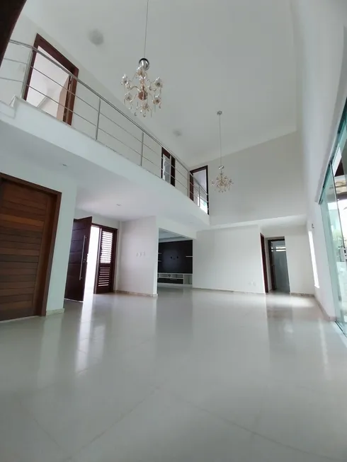 Foto 1 de Casa de Condomínio com 4 Quartos à venda, 450m² em Catu de Abrantes Abrantes, Camaçari