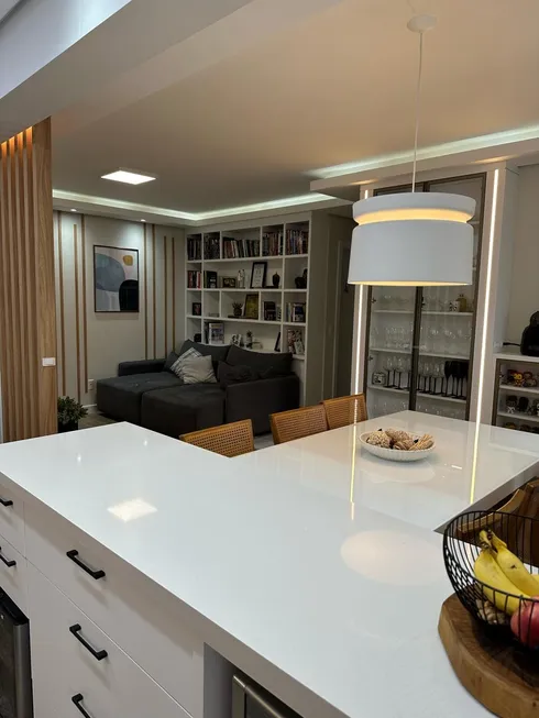 Foto 1 de Apartamento com 3 Quartos à venda, 110m² em Estreito, Florianópolis