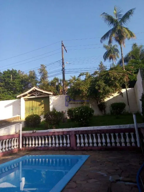 Foto 1 de Fazenda/Sítio com 3 Quartos à venda, 200m² em Jardim Estancia Brasil, Atibaia