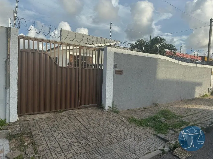 Foto 1 de Casa com 3 Quartos à venda, 360m² em Pitimbu, Natal