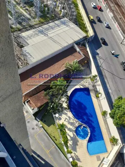 Foto 1 de Apartamento com 2 Quartos à venda, 45m² em Cascadura, Rio de Janeiro