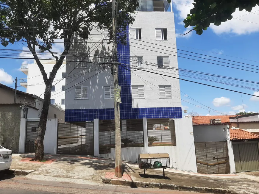 Foto 1 de Cobertura com 3 Quartos à venda, 140m² em Rio Branco, Belo Horizonte