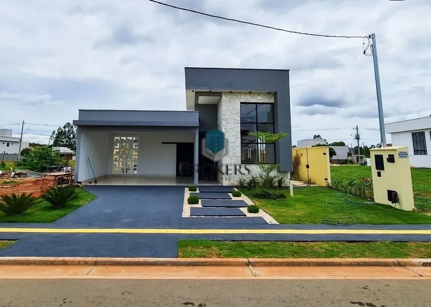 Foto 1 de Casa com 3 Quartos à venda, 152m² em Terras Alpha Residencial 2, Senador Canedo