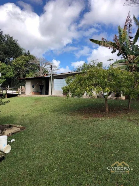 Foto 1 de Fazenda/Sítio com 3 Quartos à venda, 250m² em Centro, Cabreúva