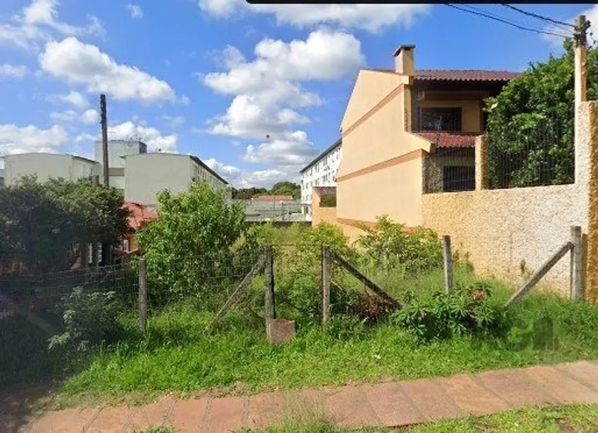 Foto 1 de Lote/Terreno à venda, 299m² em Camaquã, Porto Alegre