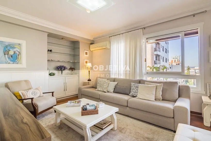 Foto 1 de Apartamento com 3 Quartos à venda, 200m² em Três Figueiras, Porto Alegre