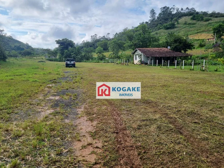 Foto 1 de Fazenda/Sítio com 4 Quartos à venda, 40000m² em Buquirinha, São José dos Campos