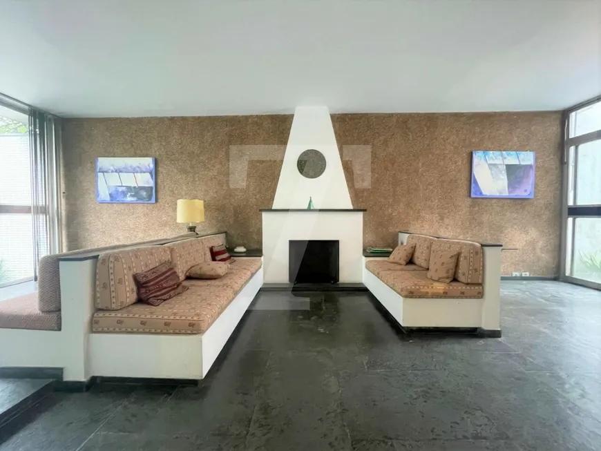 Foto 1 de Casa com 4 Quartos à venda, 387m² em Alto de Pinheiros, São Paulo