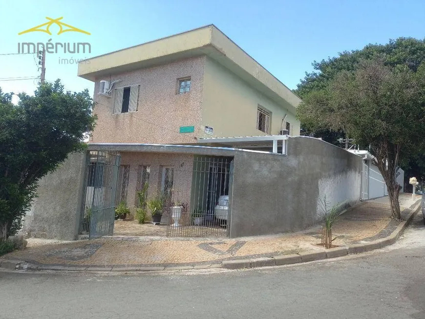 Foto 1 de Casa com 2 Quartos à venda, 120m² em Vila Amorim, Americana