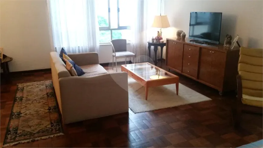 Foto 1 de Apartamento com 3 Quartos à venda, 190m² em Paraíso, São Paulo