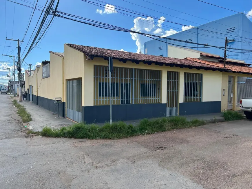 Foto 1 de Casa com 2 Quartos para alugar, 60m² em Grande Terceiro, Cuiabá