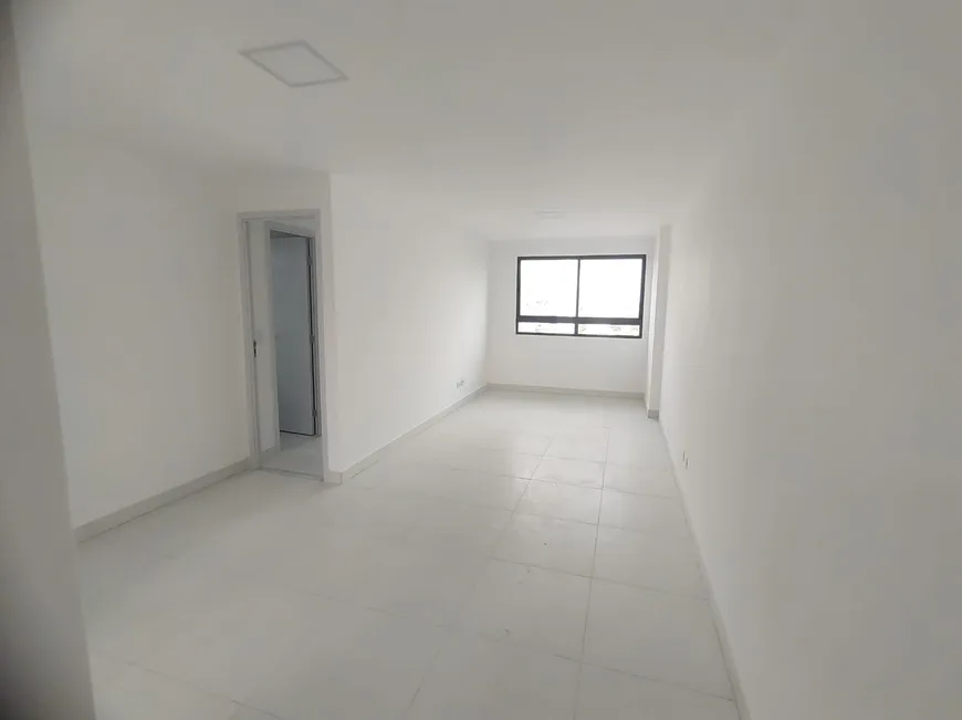 Foto 1 de Apartamento com 2 Quartos à venda, 56m² em Casa Amarela, Recife