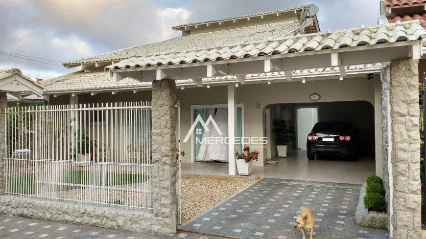 Foto 1 de Casa com 3 Quartos à venda, 340m² em Fazenda, Itajaí