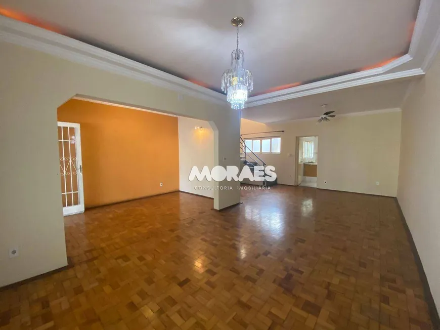 Foto 1 de Casa com 3 Quartos à venda, 143m² em Jardim Estoril, Bauru