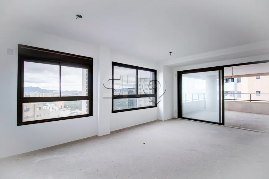 Foto 1 de Apartamento com 4 Quartos à venda, 243m² em Alto da Lapa, São Paulo