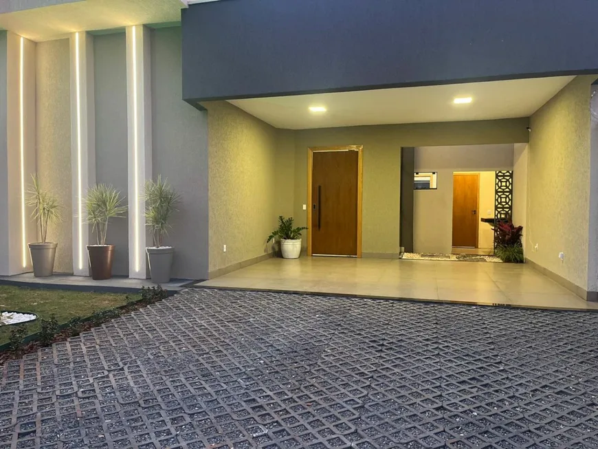 Foto 1 de Casa com 3 Quartos à venda, 118m² em Jardim Fonte Nova, Goiânia