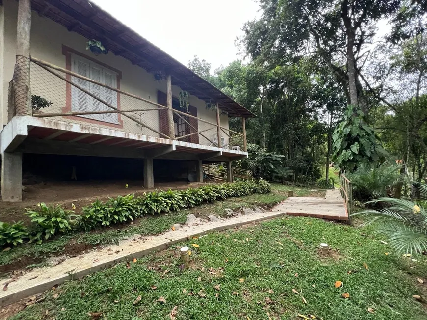 Foto 1 de Casa com 1 Quarto à venda, 80m² em Prata dos Aredes, Teresópolis
