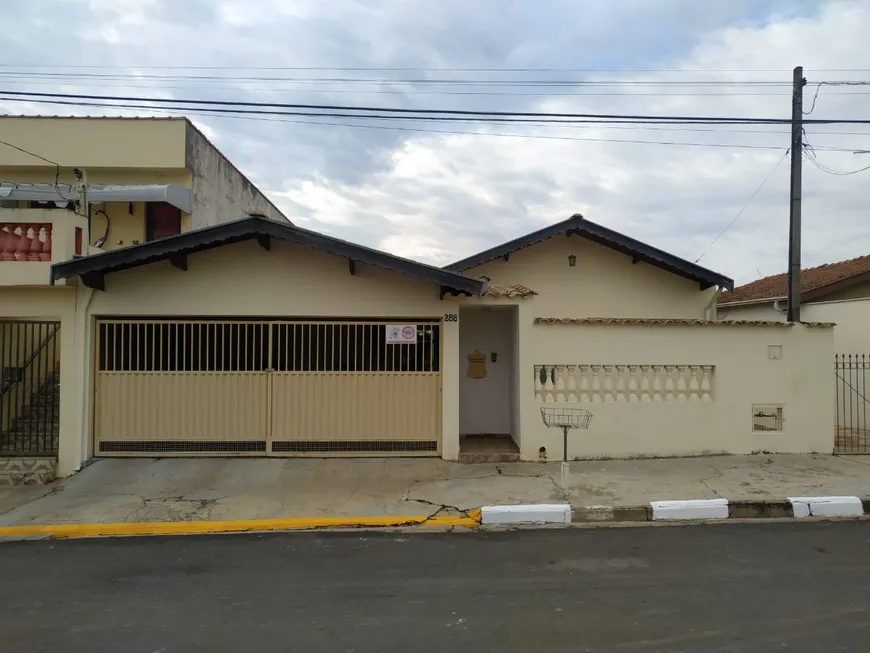 Foto 1 de Casa com 2 Quartos à venda, 152m² em Nossa Senhora Aparecida I, Saltinho