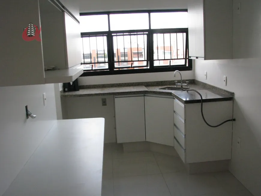 Foto 1 de Apartamento com 3 Quartos para alugar, 101m² em Alphaville Industrial, Barueri