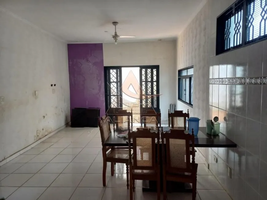 Foto 1 de Casa com 2 Quartos à venda, 95m² em Jardim Macedo, Ribeirão Preto