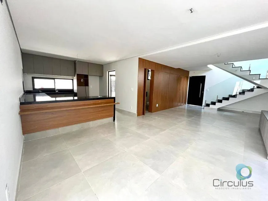 Foto 1 de Casa de Condomínio com 3 Quartos à venda, 200m² em Portal da Mata, Ribeirão Preto