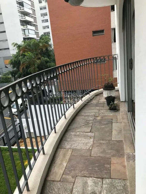 Foto 1 de Apartamento com 3 Quartos à venda, 180m² em Jardim Paulista, São Paulo