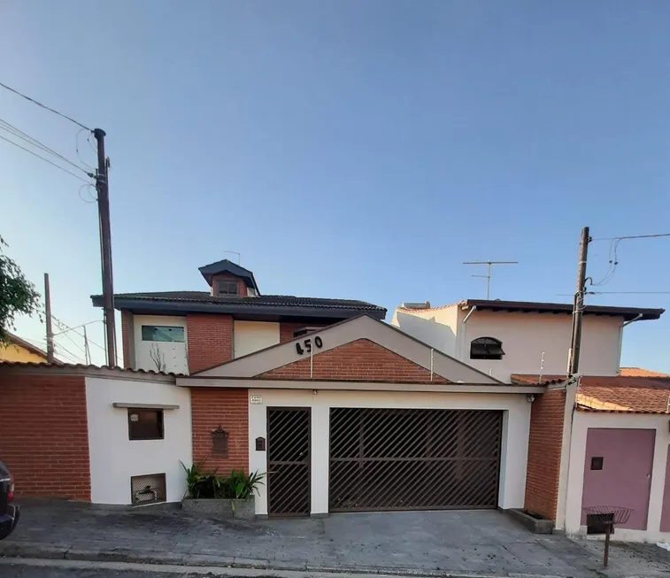 Foto 1 de Casa com 5 Quartos para alugar, 316m² em Vila Lavínia, Mogi das Cruzes