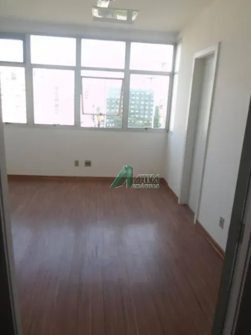 Foto 1 de Sala Comercial para alugar, 34m² em Santo Agostinho, Belo Horizonte