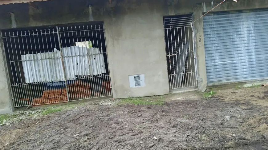 Foto 1 de Sobrado com 1 Quarto à venda, 150m² em Centro, Mongaguá