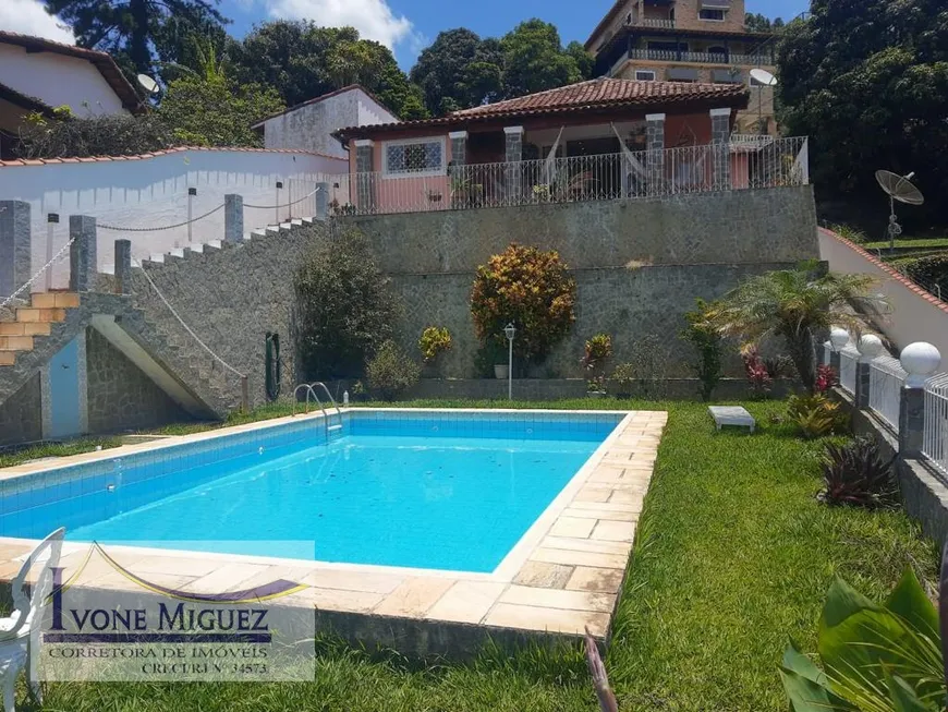 Foto 1 de Casa com 4 Quartos à venda, 150m² em Mantiquira, Paty do Alferes