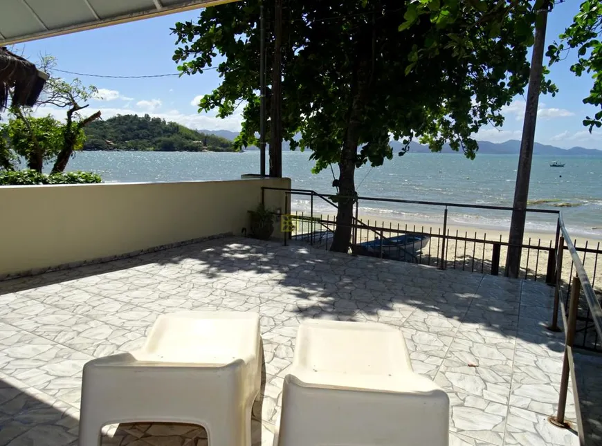 Foto 1 de Casa com 3 Quartos para alugar, 300m² em Centro, Porto Belo