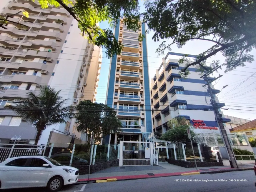 Foto 1 de Apartamento com 4 Quartos à venda, 216m² em Centro, Florianópolis